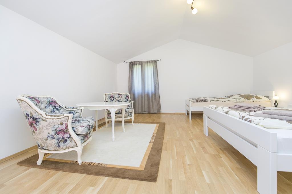 Haus In Istrien Direkt Am Meer Plomin Exteriér fotografie